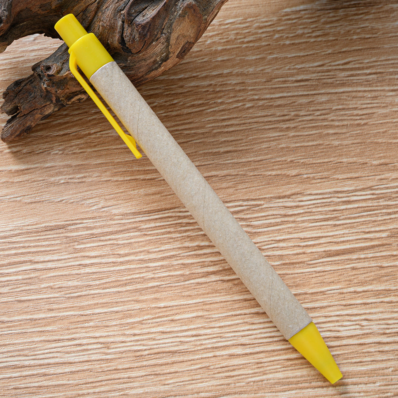 Bolígrafos de plástico de tubo de papel al por mayor